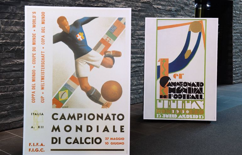 O Uruguai era o campeão mundial em título antes da segunda edição do torneio em 1934. Apesar de ter recebido um convite, o país retirou-se em protesto.