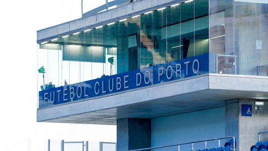 Operação 'Bilhete Dourado': apreendidos 4 mil bilhetes de jogos do FC Porto e 44.510 euros