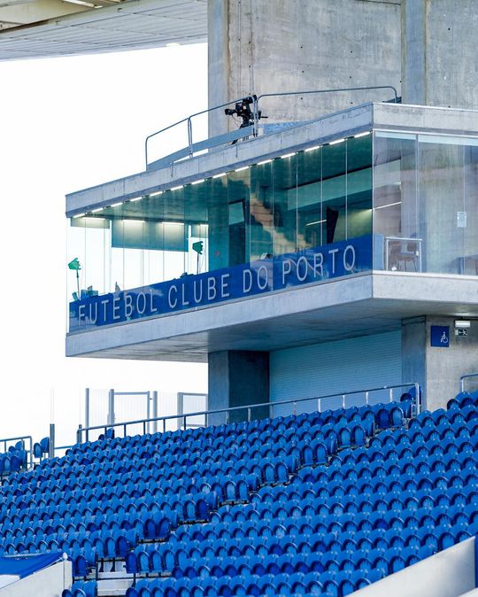 Operação 'Bilhete Dourado': apreendidos 3 mil bilhetes de jogos do FC Porto e 44 mil euros