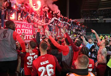 Taça da Alemanha: Kaiserslautern está na final após 21 anos