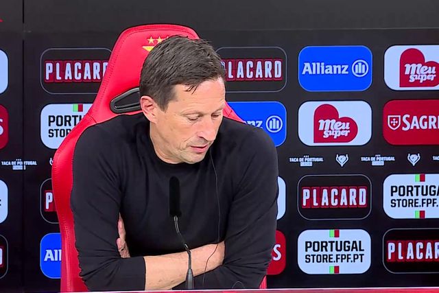 «Disse aos jogadores que deviam estar orgulhosos»