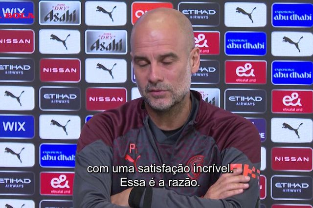 Guardiola explica diálogo com Grealish: «Sou o famoso da equipa»