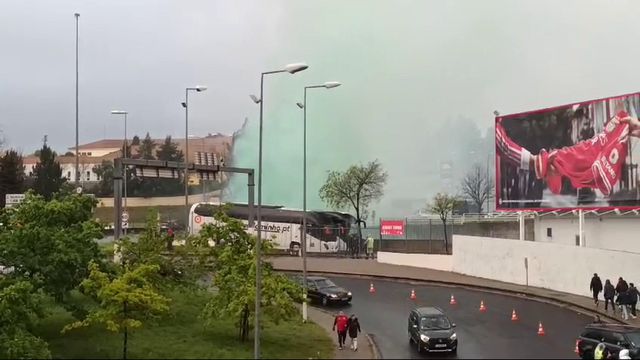 Adeptos do Sporting estão perto da Luz