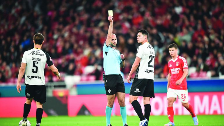 Farense: Marreco obrigado a mexer em onze vencedor