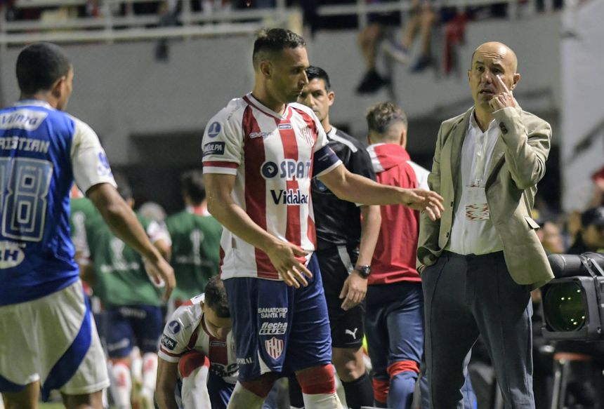 Leonardo Jardim, à direita, no Union Santa Fé-Cruzeiro (IMAGO)