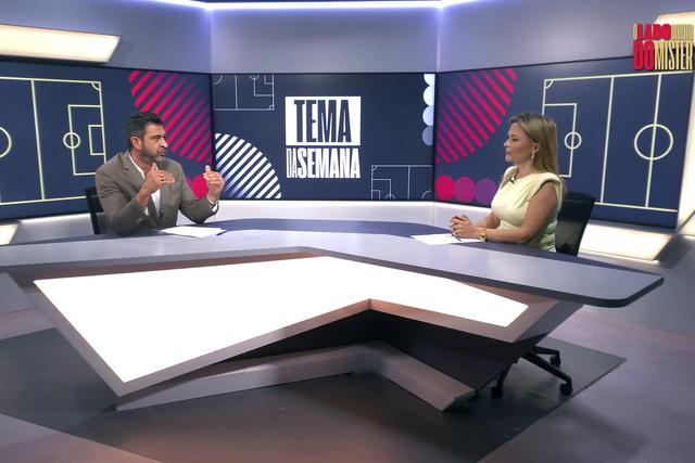 «Quem diz tudo o que pensa são os malucos»