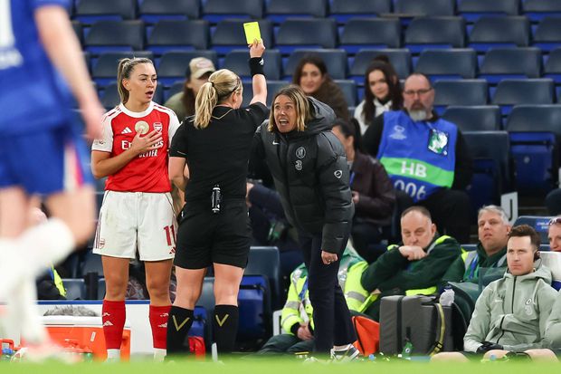 Sonia Bompastor, treinadora do Chelsea