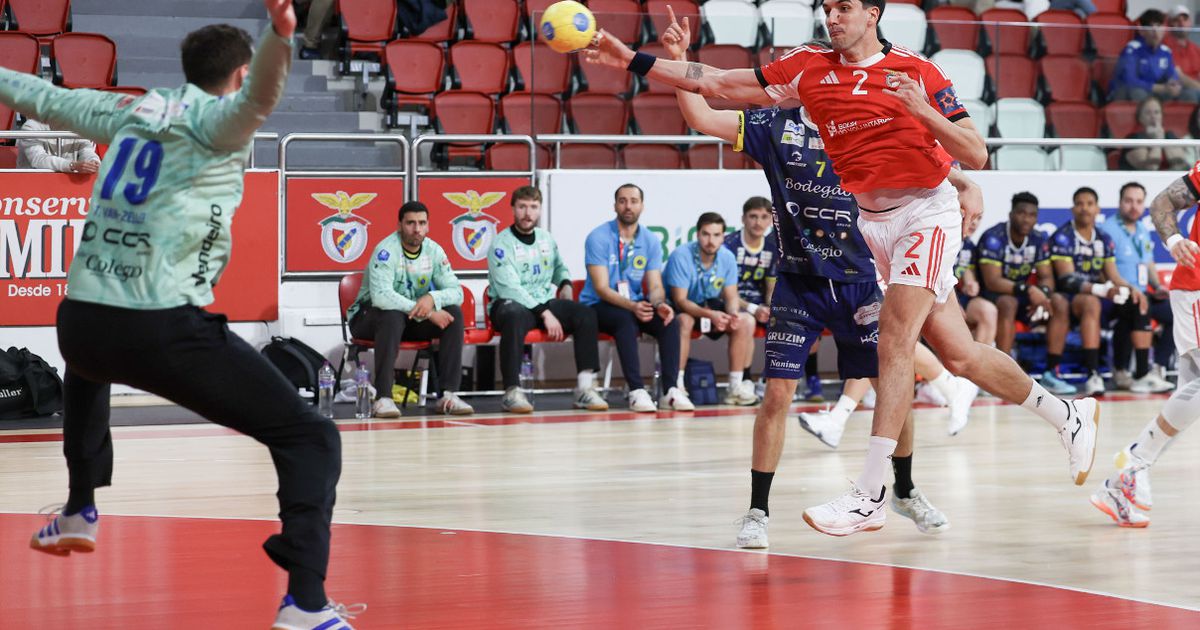 Benfica sofre mas está nas meias-finais da Taça