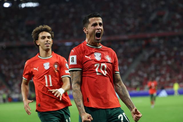 PS questiona Governo sobre o que fez para ter jogos de Portugal em canal aberto