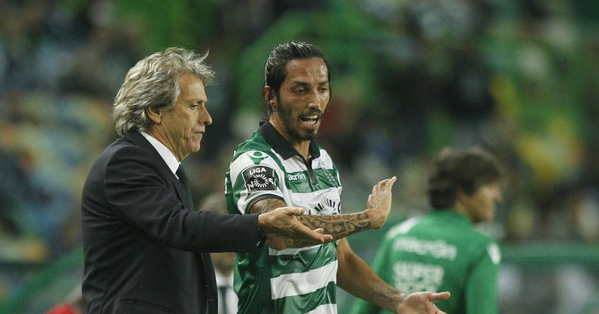 Schelotto: «Jorge Jesus é maníaco com a linha de fora de jogo»