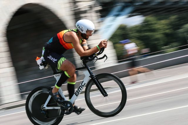 A entidade que tutela o triatlo mundial autorizou a participação de atletas russos nas suas provas. IMAGO