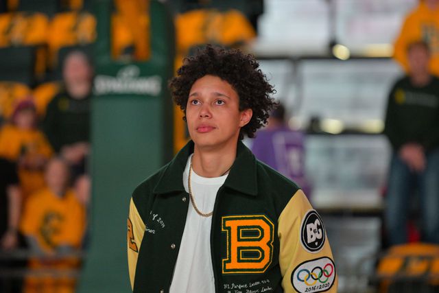 Brittney Griner descreve tempo de captura na Rússia e confessa que pensou em suicídio