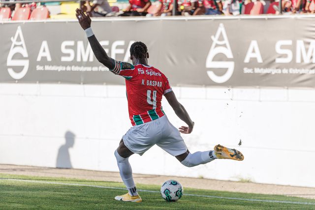 Estrela da Amadora: Gaspar cumpre série de amarelos e é baixa de vulto