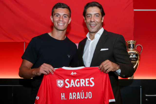 Benfica: Henrique Araújo ainda tem a confiança de Rui Costa