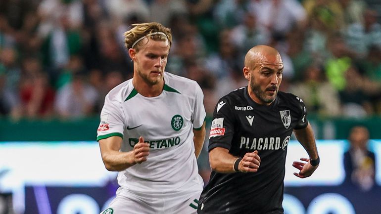 Vitória de Guimarães: André André quer continuar a jogar e de preferência... de branco