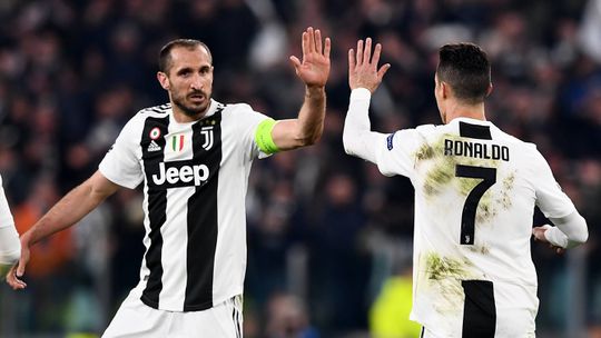 Ronaldo ou Messi? Chiellini escolhe com quem jogaria uma final