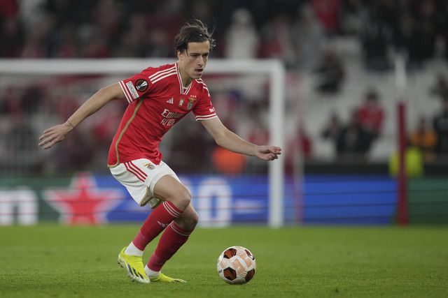 Manchester United vai continuar atento a Carreras