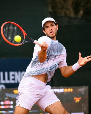 Nuno Borges sobe três lugares no 'ranking' e Djokovic consolida número um