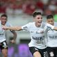 Taça do Brasil: reviravolta dá vantagem ao Corinthians de António Oliveira