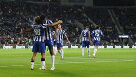 A criatividade deste título foi toda para Rodrigo Mora (as notas dos dragões)