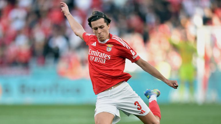 «Carreras está muito bem no Benfica e aí continuará»