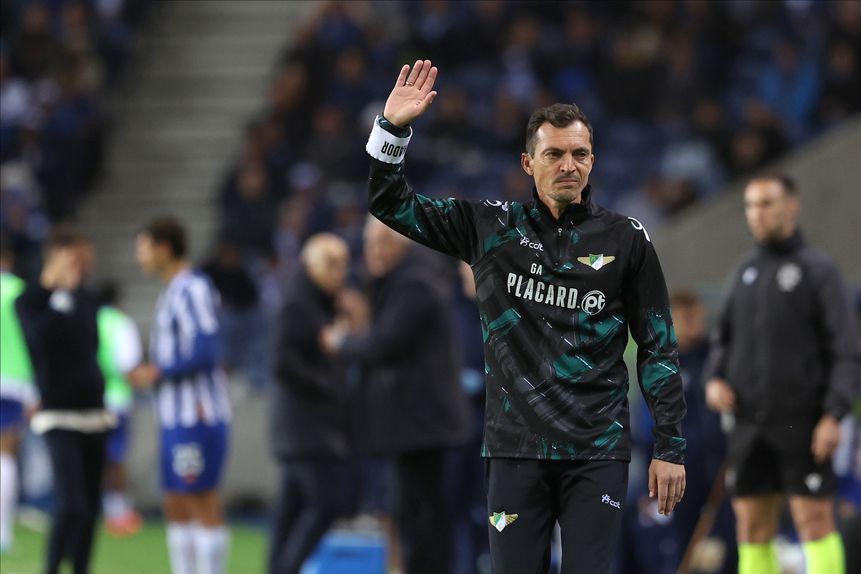 Gilberto Andrade reagiu ao desaire no Dragão (Foto: Catarina Morais/Kapta+)