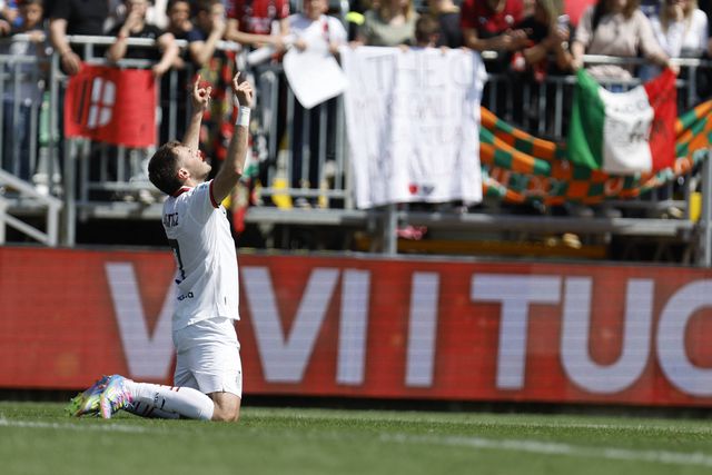 «Sentei-me na banheira e senti Deus ali»: jogador de Sérgio Conceição lembra período difícil