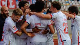 Liga 2: UD Leiria dá 'chapa cinco' à Oliveirense