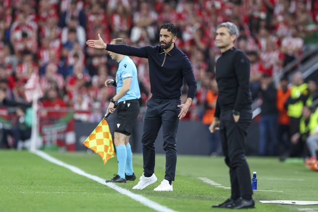 Ruben Amorim no banco do Manchester United