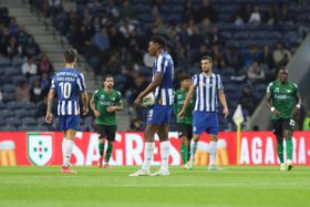 Tribunal do Dragão não perdoa e brinda equipa com assobios