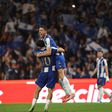 Gabri Veiga e Bednarek festejam golo marcado ao Alverca - Foto: Liga