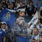 Adeptos do FC Porto com pano de Farioli e a 'Famiglia Portista' (Foto: EPA/Manuel Fernando Araújo)