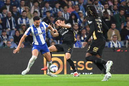 Alberto,o melhor do FC Porto-Alverca (Foto: Rogério Ferreira/KAPTA+)