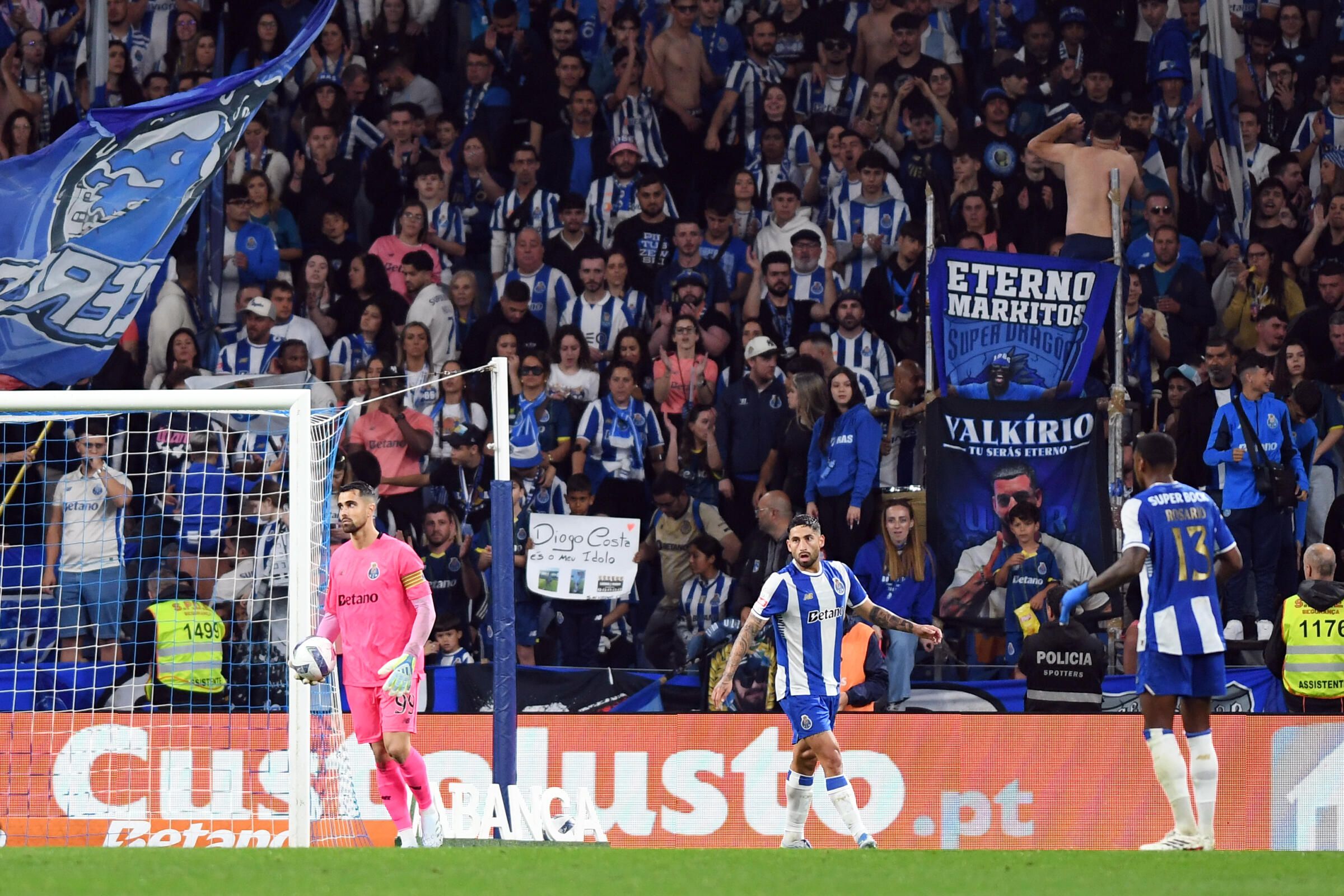 Festa dos portistas no Dragão (Foto: Rogério Ferreira/Kapta+)