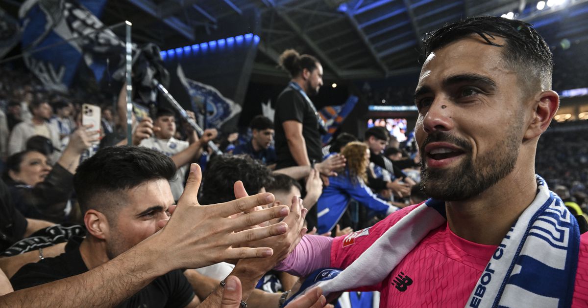 Diogo Costa promete: «Para o ano há mais!»