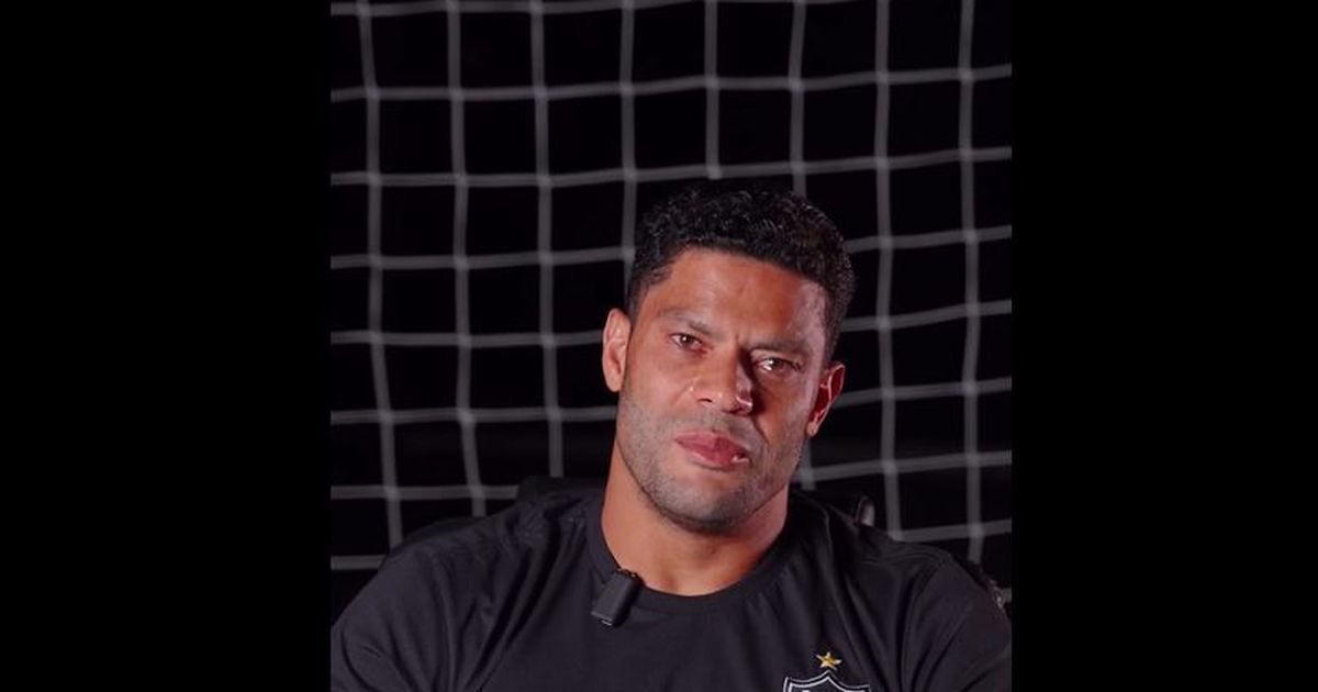 Vídeo: ex-FC Porto chora na despedida do Atlético
