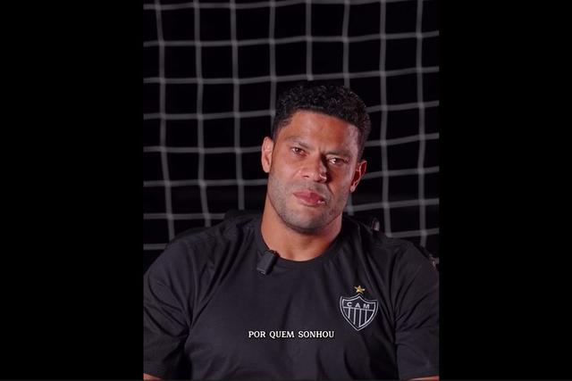 Hulk emocionado