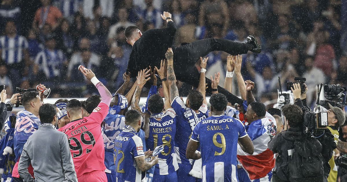 Presidente da Liga dá os parabéns ao FC Porto: «Percurso consistente e meritório»