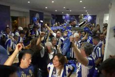 É em Lisboa, mas parece o coração da Invicta! Que festa no apito final