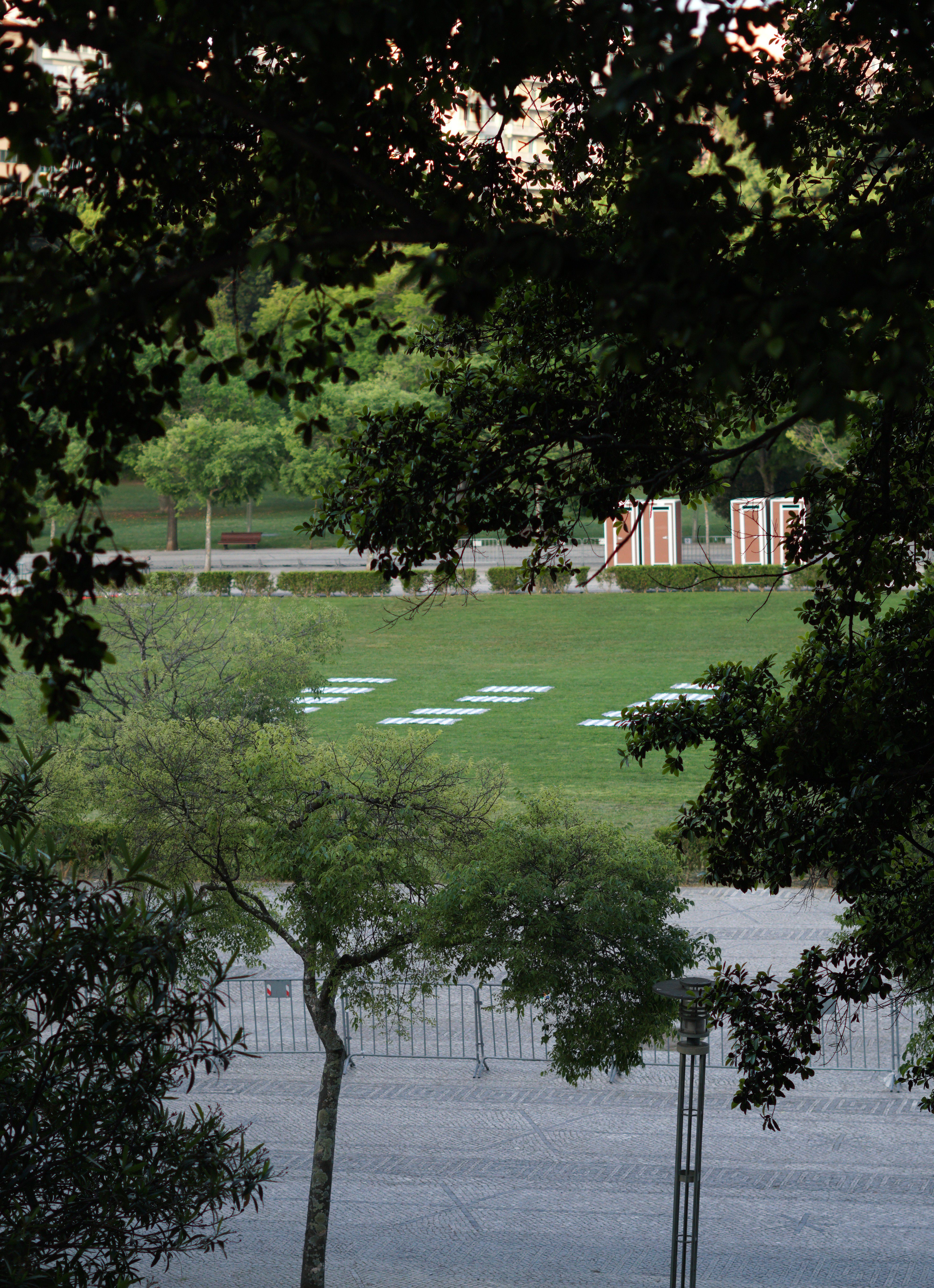 Preparativos no Marquês de Pombal para a festa do FC Porto (D.R.)