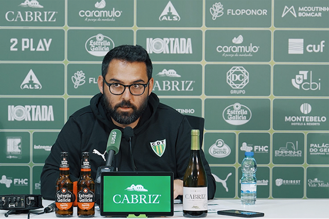Gonçalo Feio pediu apoio dos adeptos (foto CD Tondela)