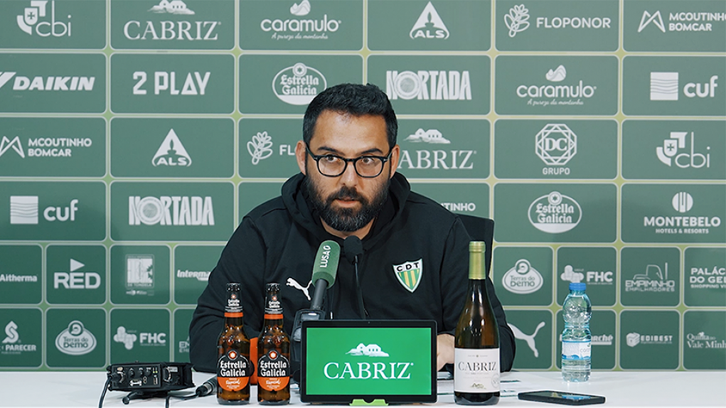 Gonçalo Feio pediu apoio dos adeptos no jogo deste domingo em Rio Maior (foto CD Tondela)