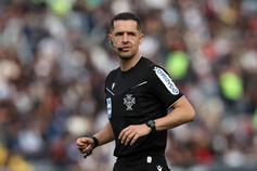 Gustavo Correia foi o árbitro do Famalicão-Benfica (EPA/ESTELA SILVA)