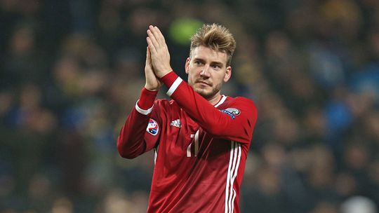 Grupo de Nicklas Bendtner atacado com faca em Nova Iorque