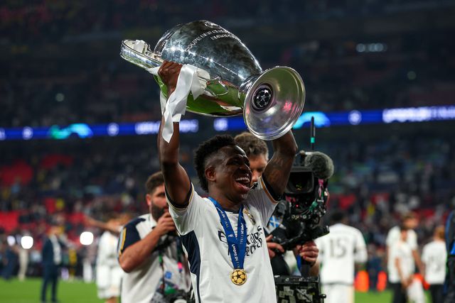 Adeptos do Valência condenados por insultos racistas a Vinícius Júnior