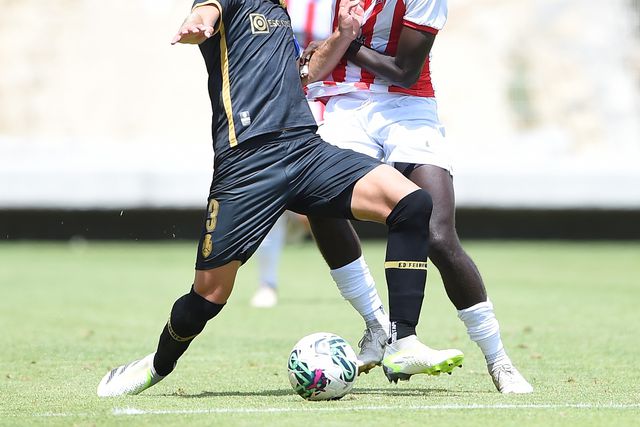 Feirense: Cláudio Silva vai ser orientado por técnico português na Roménia