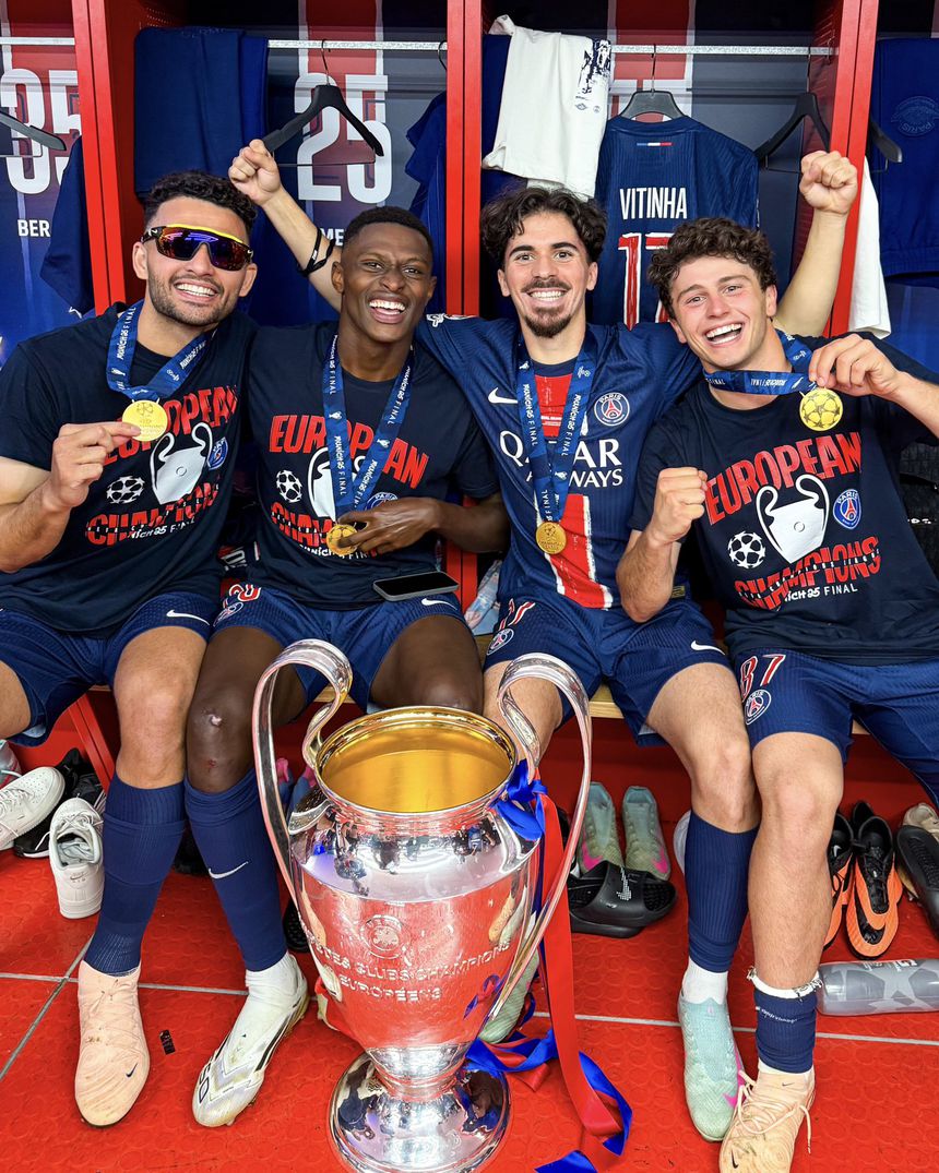 Quatro internacionais portugueses venceram a Champions League pelo PSG