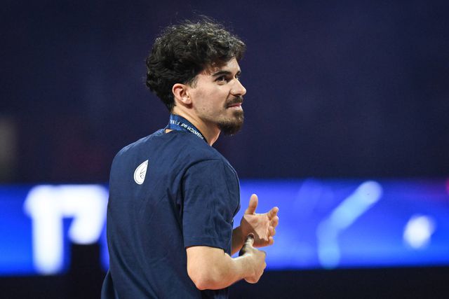 Vitinha foi MVP e não se livrou de puxões de cabelo (vídeo)