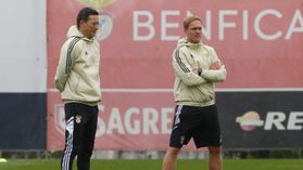 Ex-adjunto de Schmidt no Benfica ruma ao Salzburgo