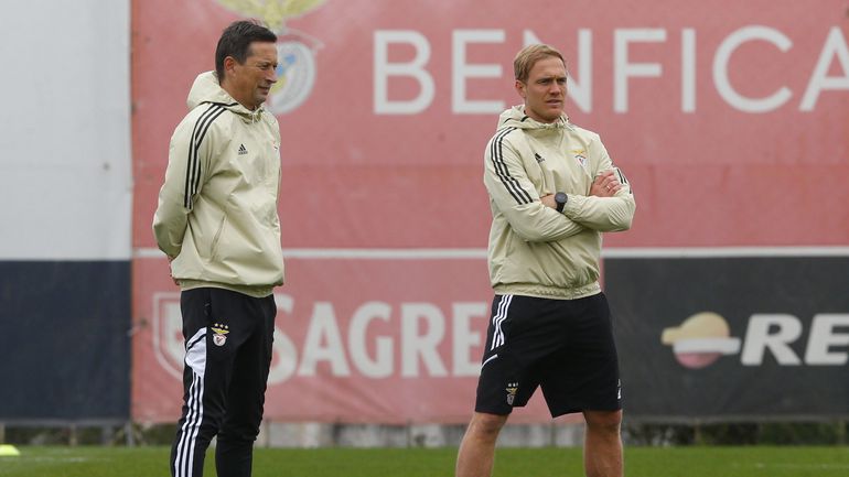 Ex-adjunto de Schmidt no Benfica ruma ao Salzburgo